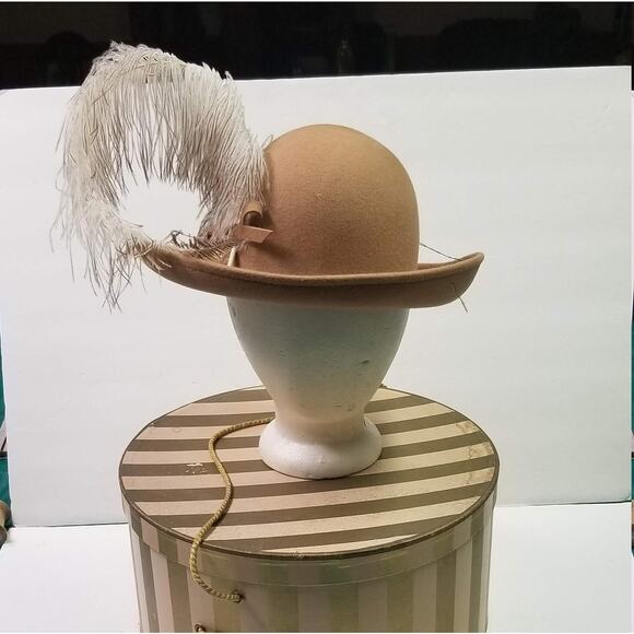 Vintage Ladies Hat Wool Felt Ostrich Feather  Doeskin George Bollman Co & Box - Picture 1 of 8